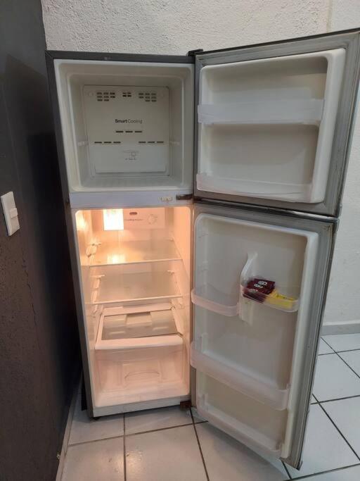 Small Studio Apt 5Min To Dt! زيهواتانيجو المظهر الخارجي الصورة